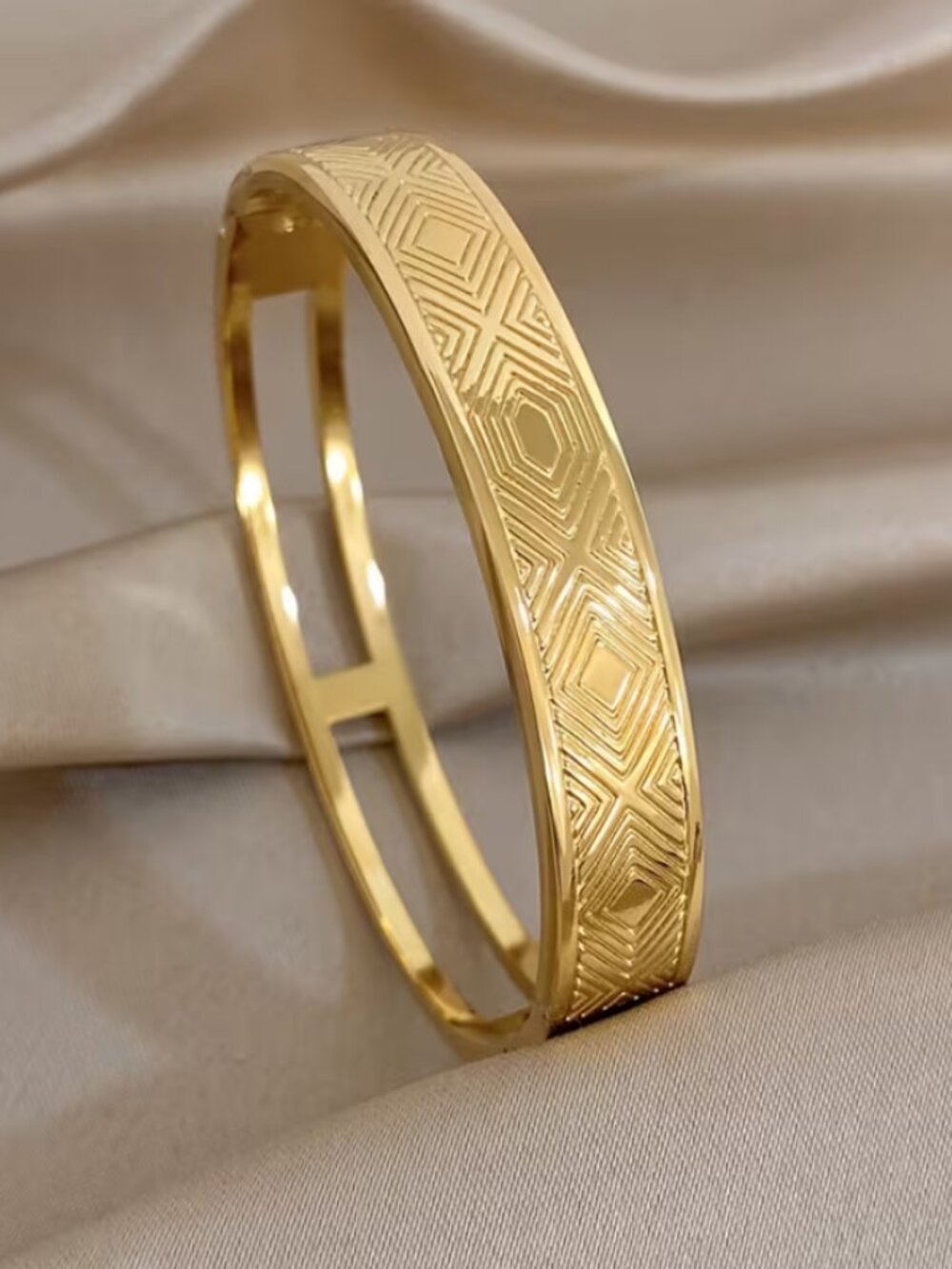14K Gold Womens Etched Bangle Cuff Bracelet Ladies New 14 Karat Silver Jewelry